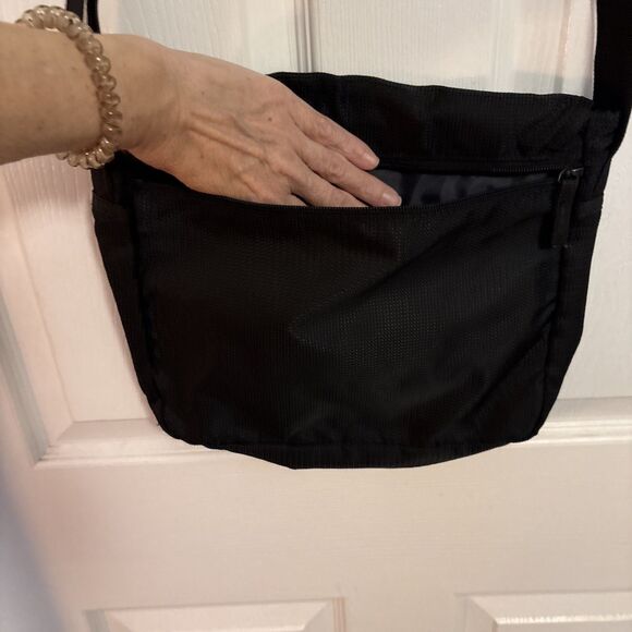 Eddie Bauer Shoulder Strap Nylon Messenger Bag Black Pockets Adjustable, size Sm - Picture 5 of 12